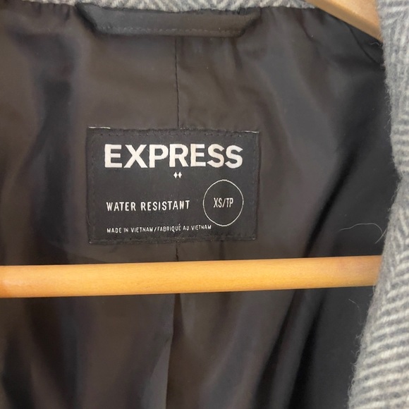NWOT Grey “Express” Trench Coat XS/TP water resistant - Picture 5 of 9